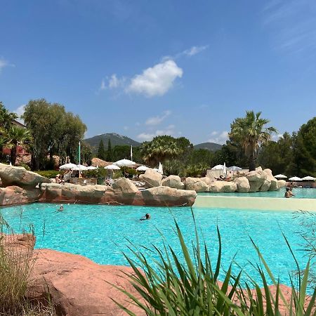 Azur Appartement Grimaud Luaran gambar