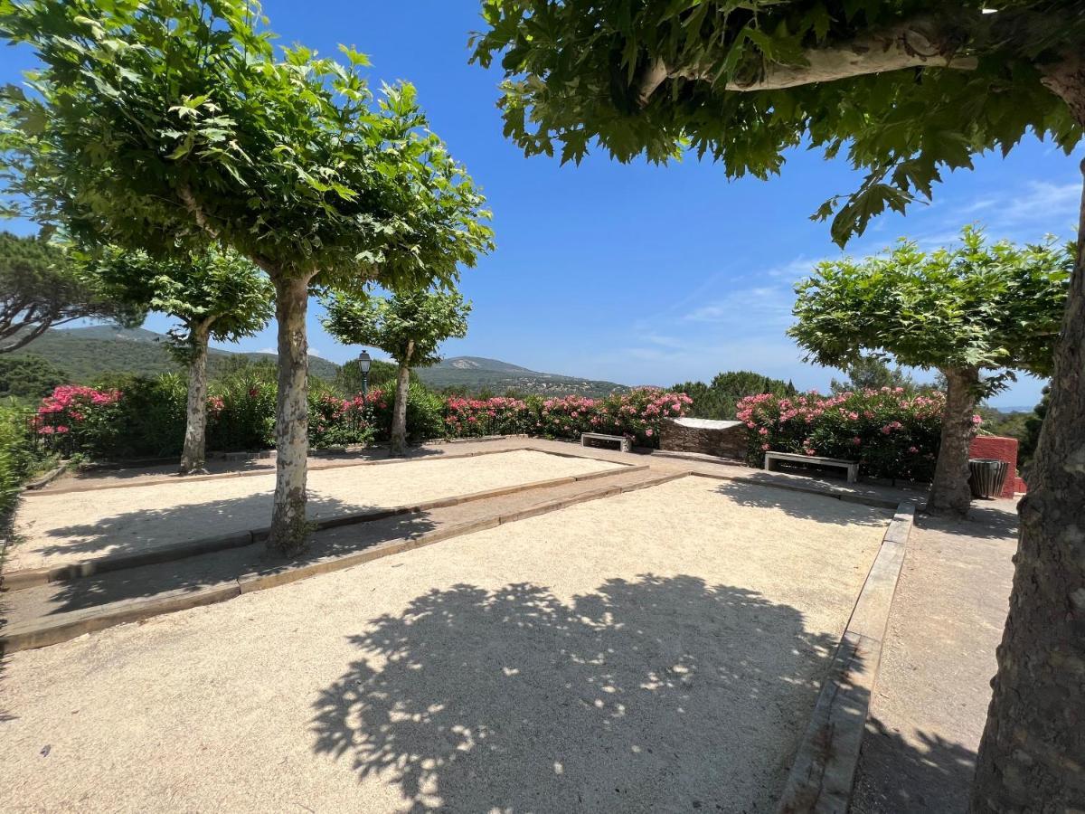 Azur Appartement Grimaud Luaran gambar
