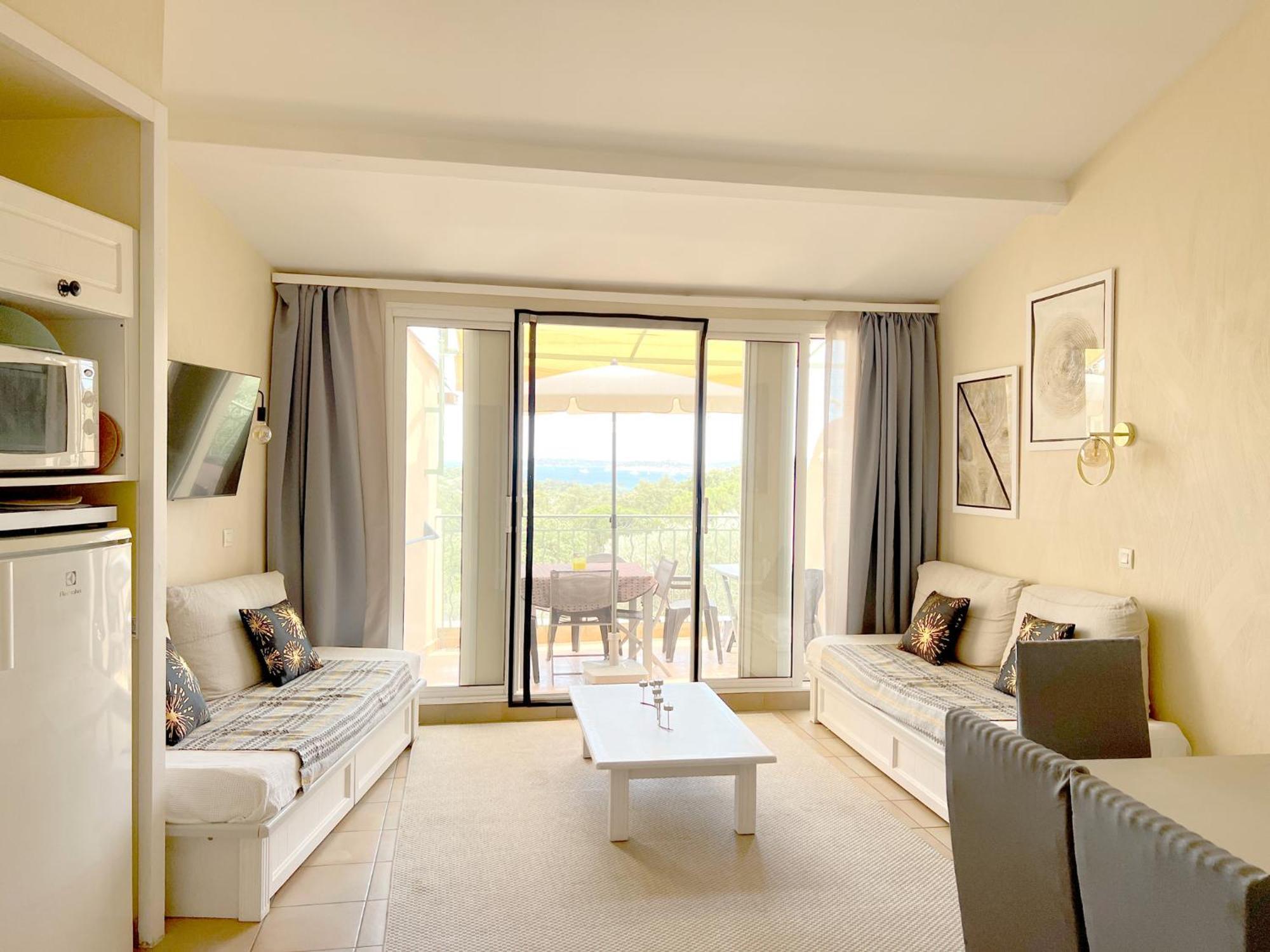 Azur Appartement Grimaud Luaran gambar